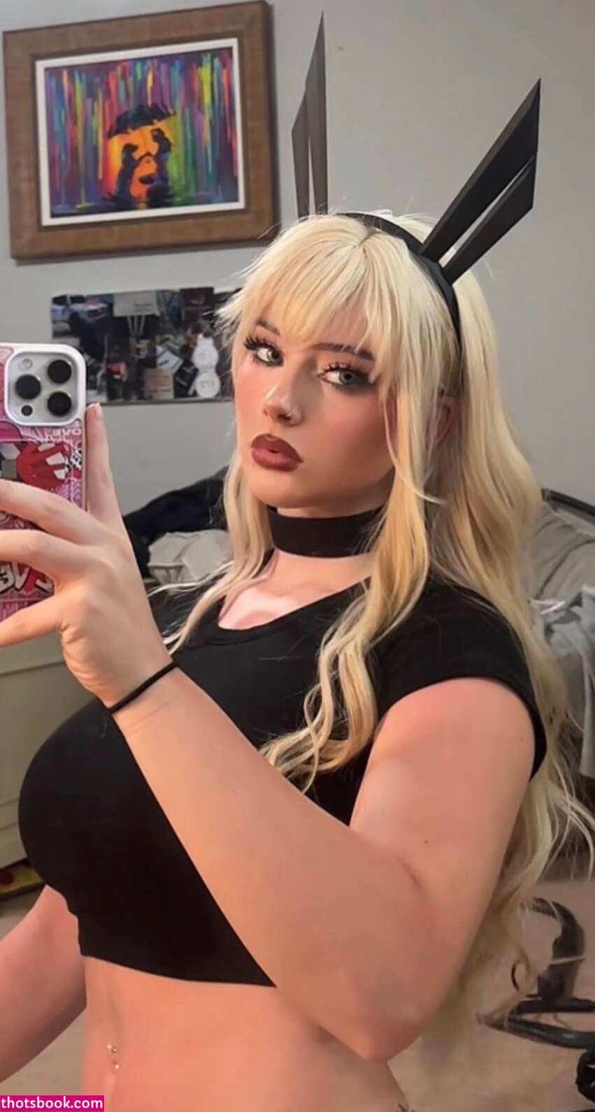 lizgrimess Photo #14