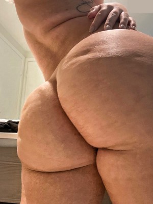 Rharri Rhound Photo #6