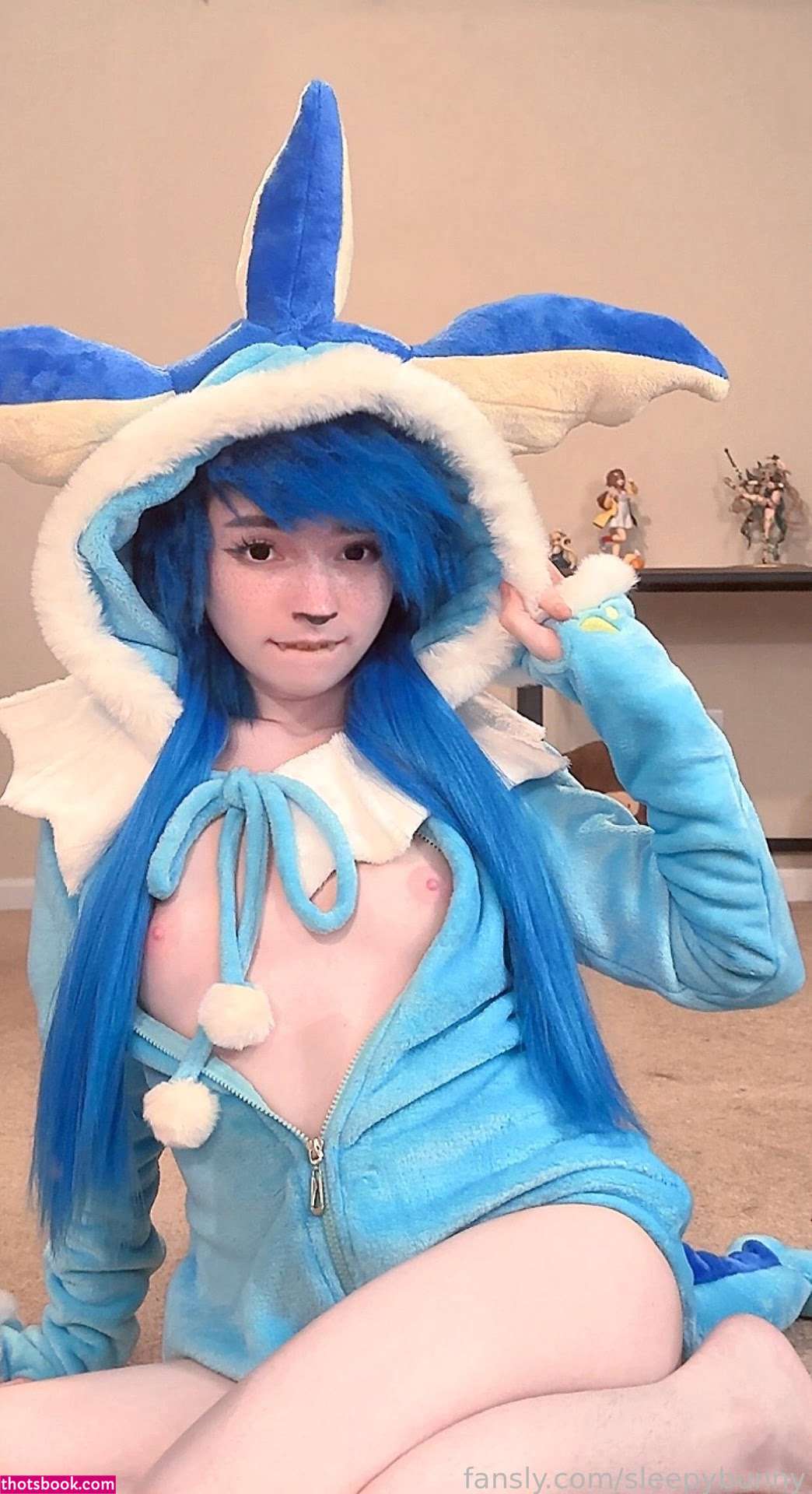 Sleepystrawbaby Photo #16