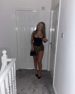 emmamcwhirter Photo #24