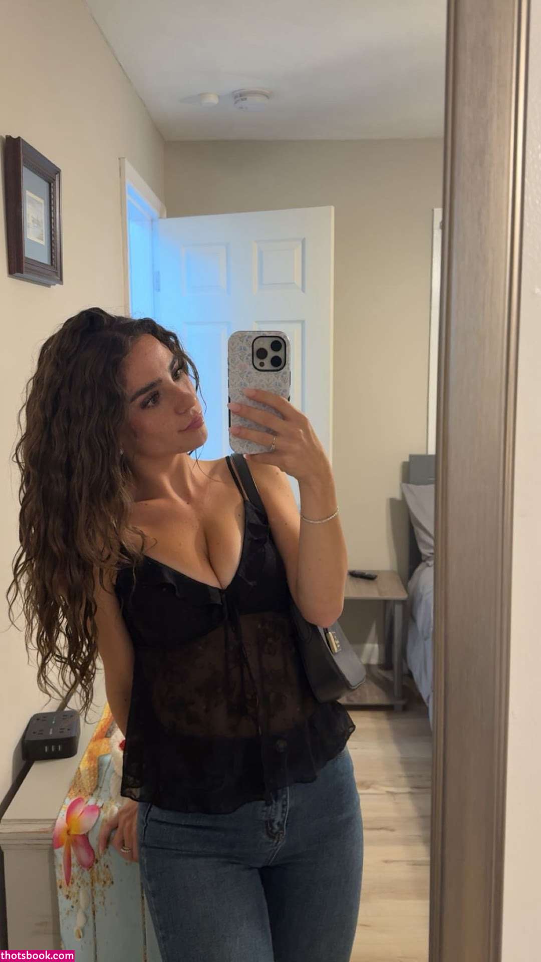 Sofiacrnilovic Photo #35