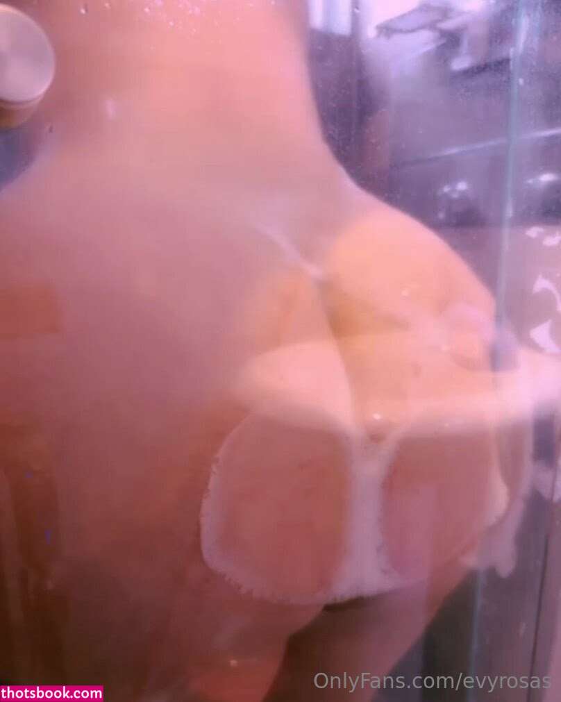 Evy Rosas Photo #164