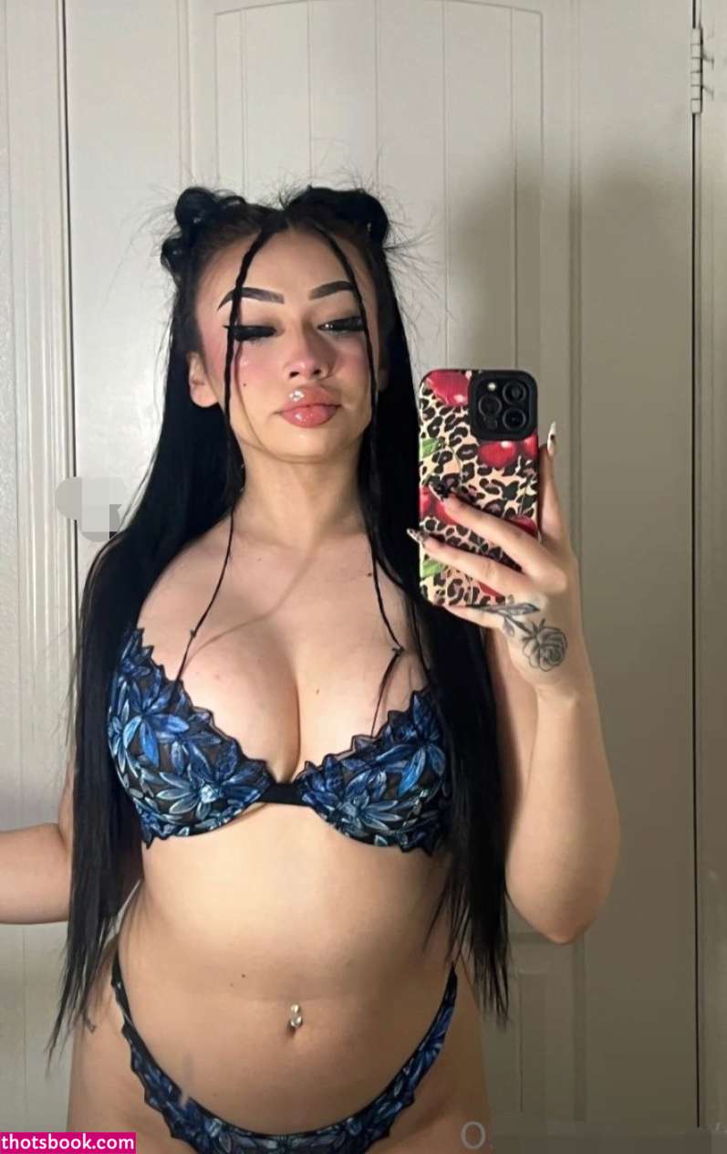 Josie Alesia Photo #16