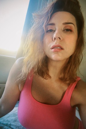 Hazel Hayes Photo #33