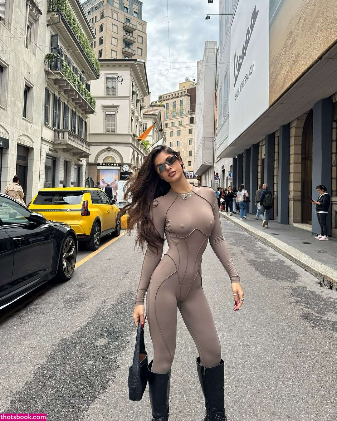 Ines Trocchia Photo #5