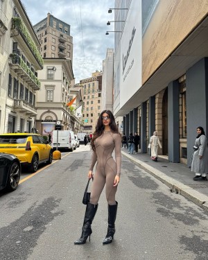 Ines Trocchia Photo #10