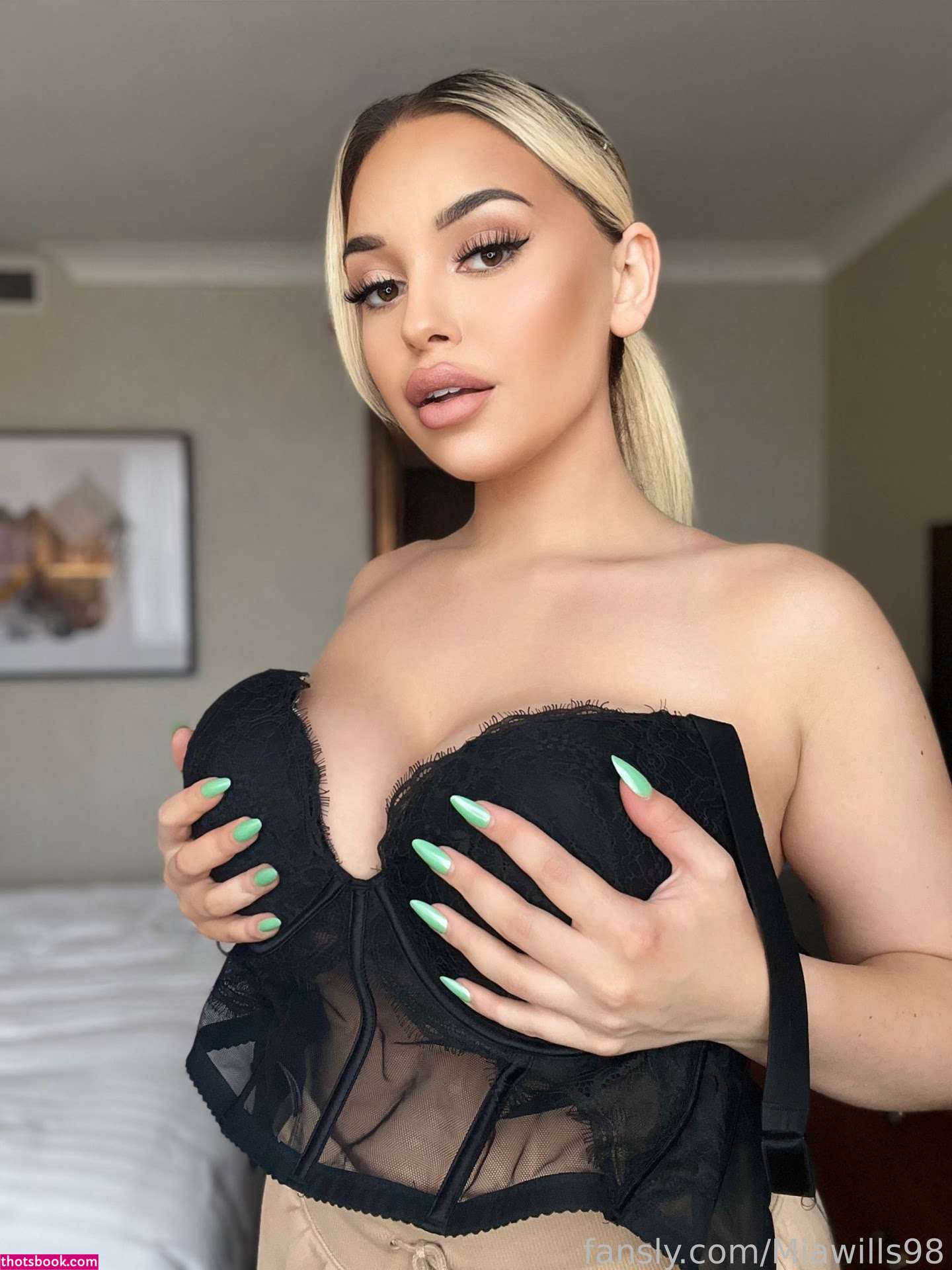 Miawilliams98 Photo #18