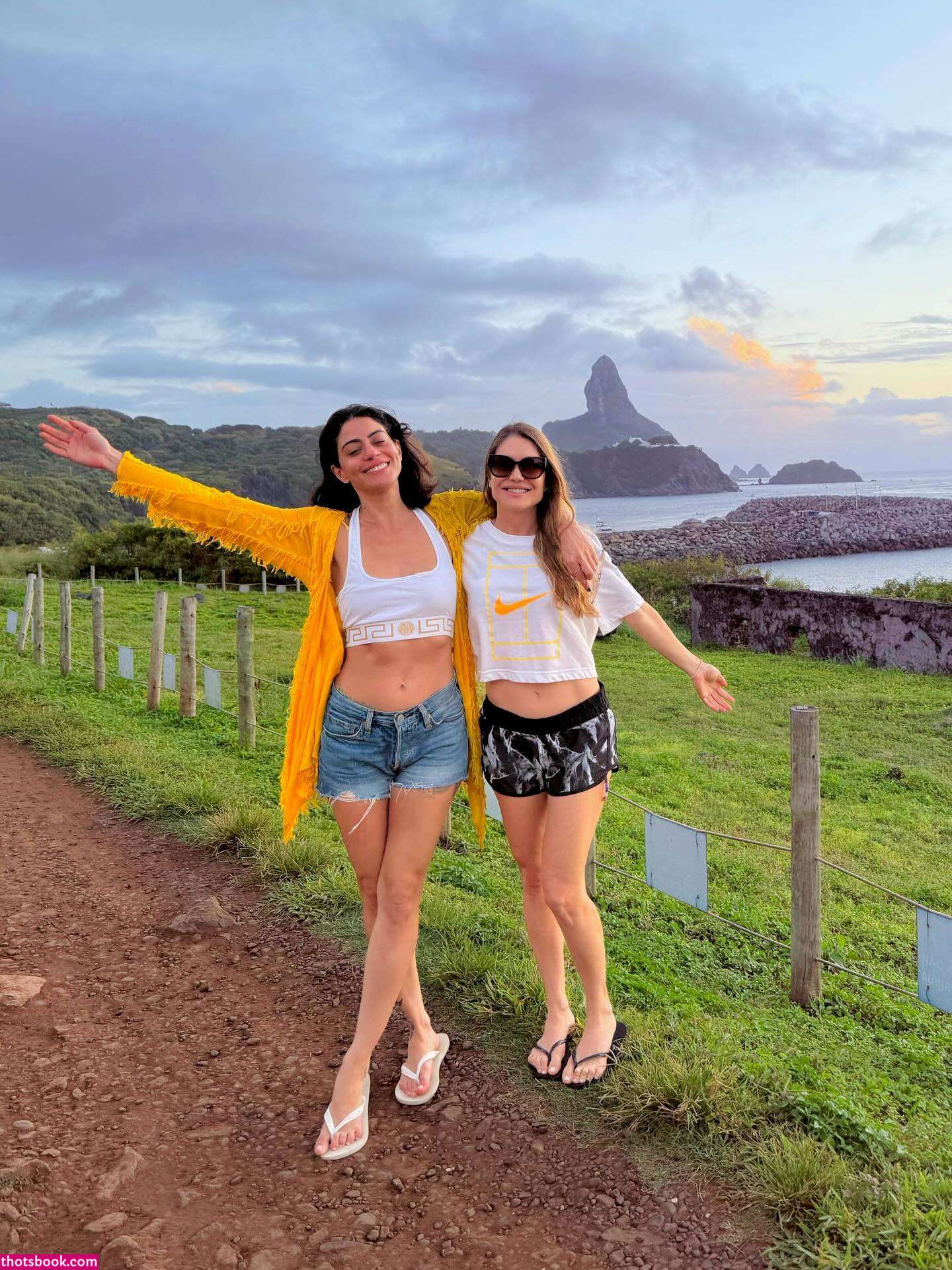 Carol Castro Photo #30