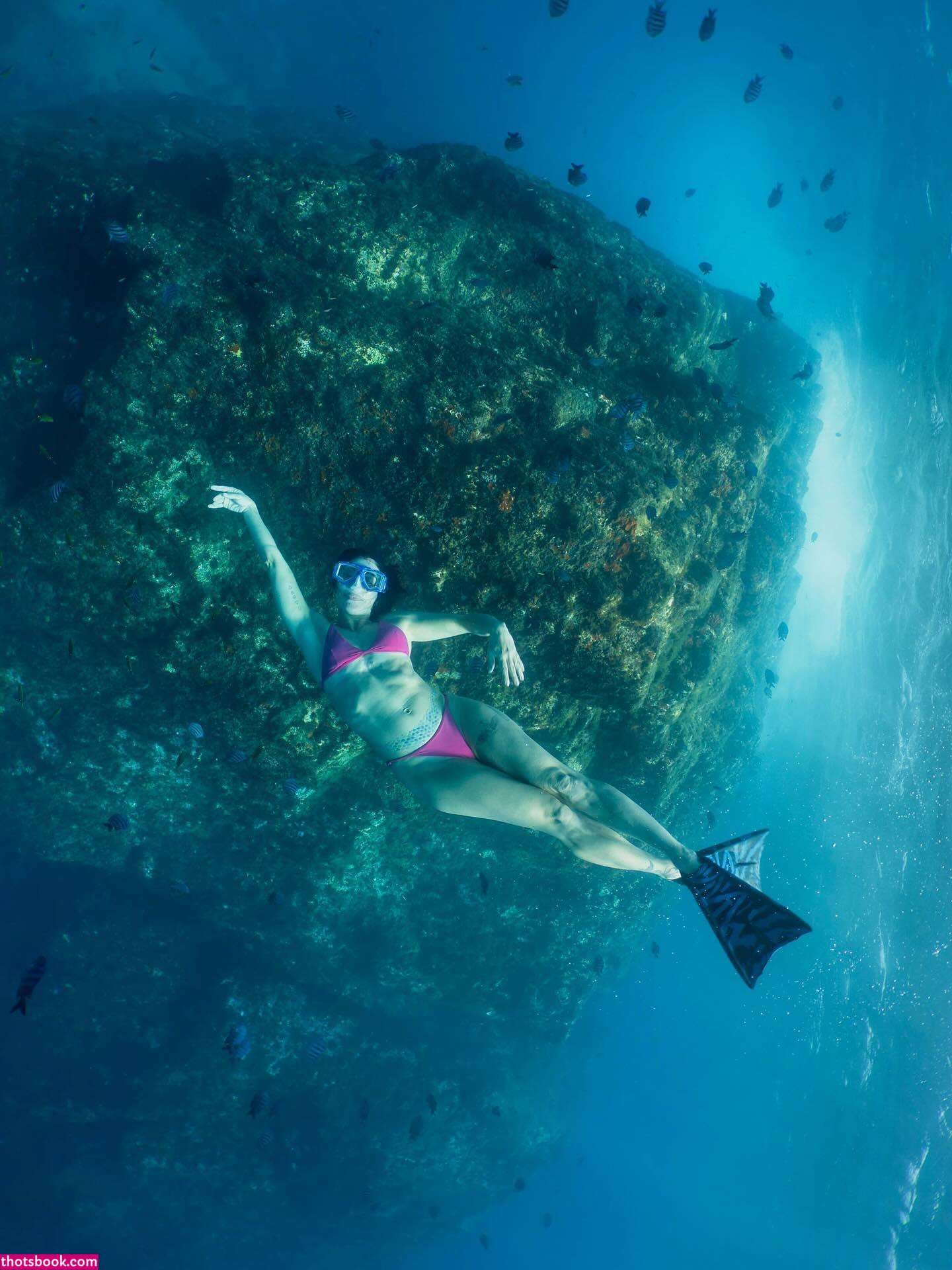 Carol Castro Photo #37