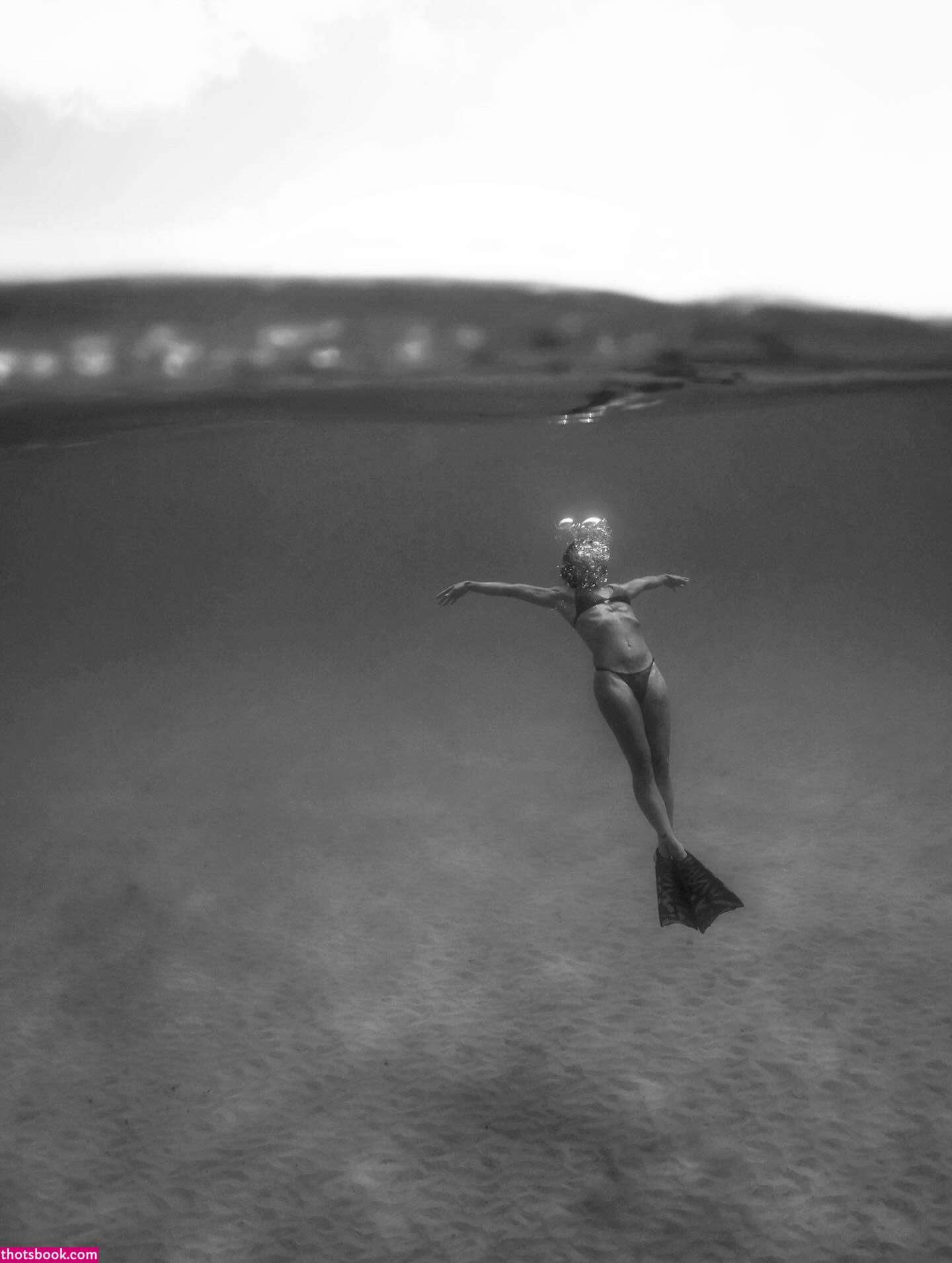 Carol Castro Photo #38