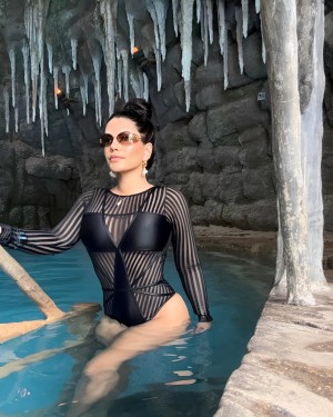 Fernanda Bande Photo #32