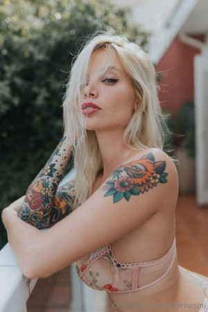 Giovanna Genesini Photo #400