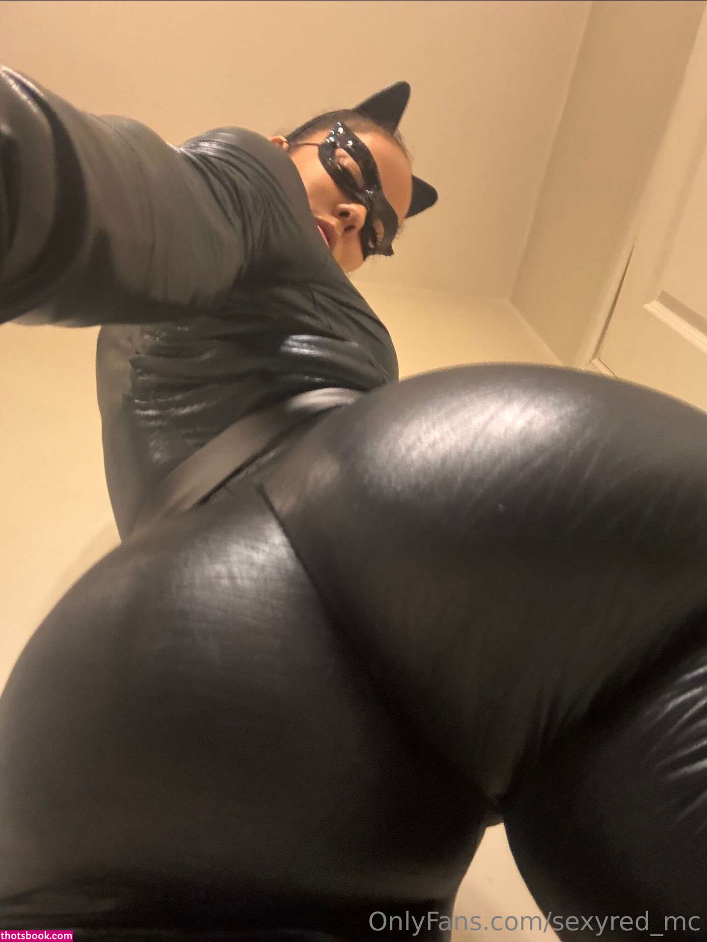 Sexyredmagiccity Photo #200