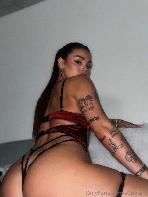 Sophia Rizou Post #15