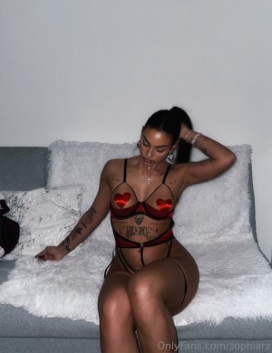 Sophia Rizou Photo #44