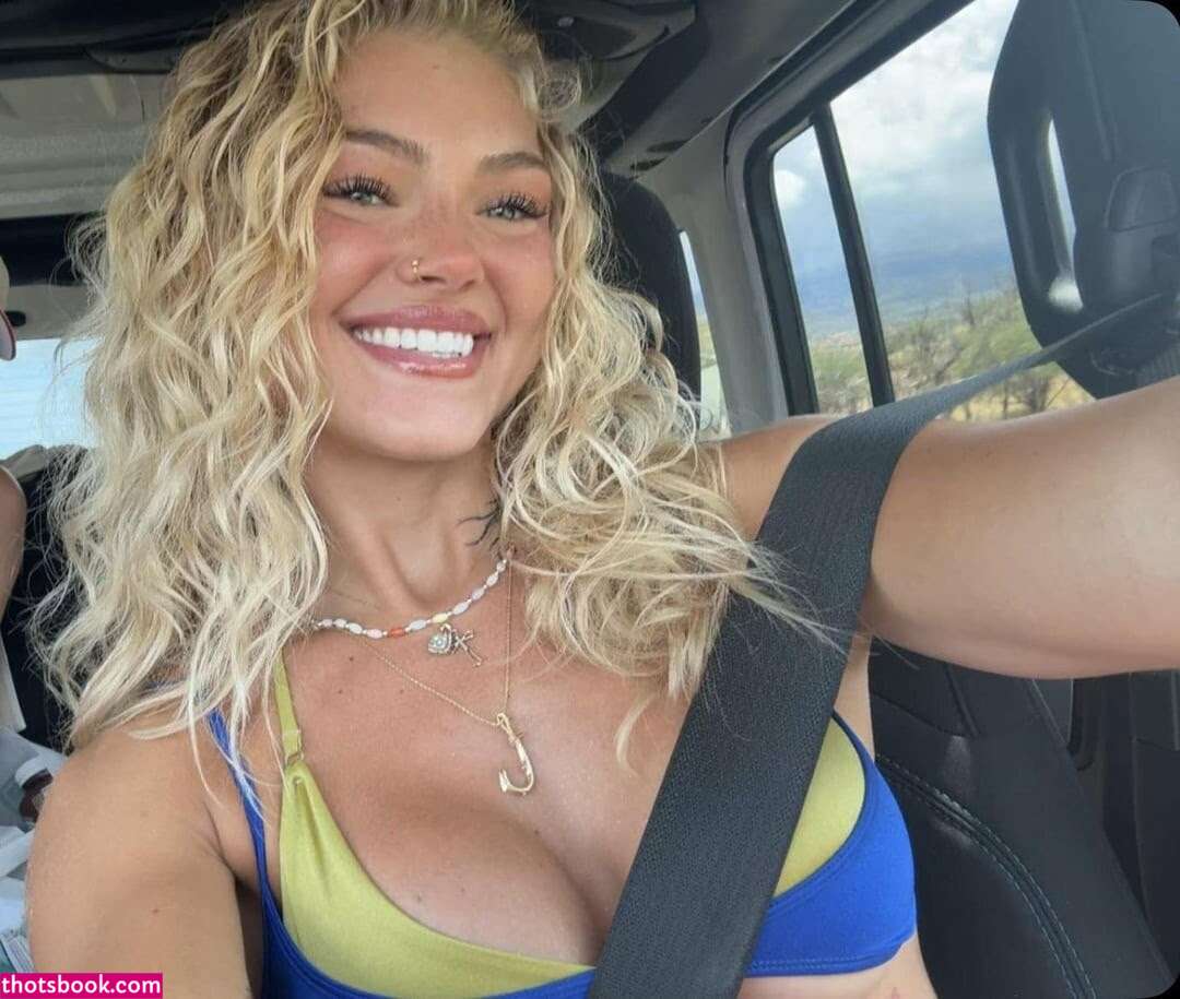 abigailwhhite Photo #55