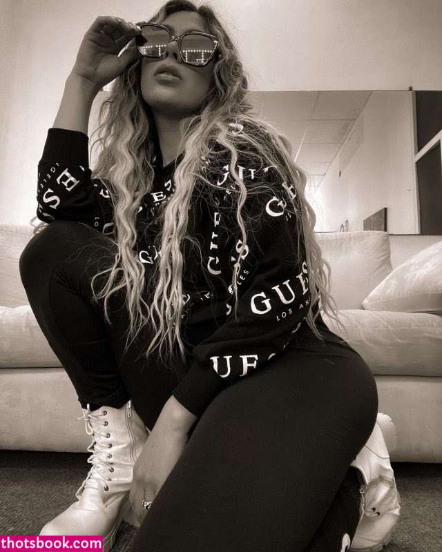 Fatima Segovia Photo #26