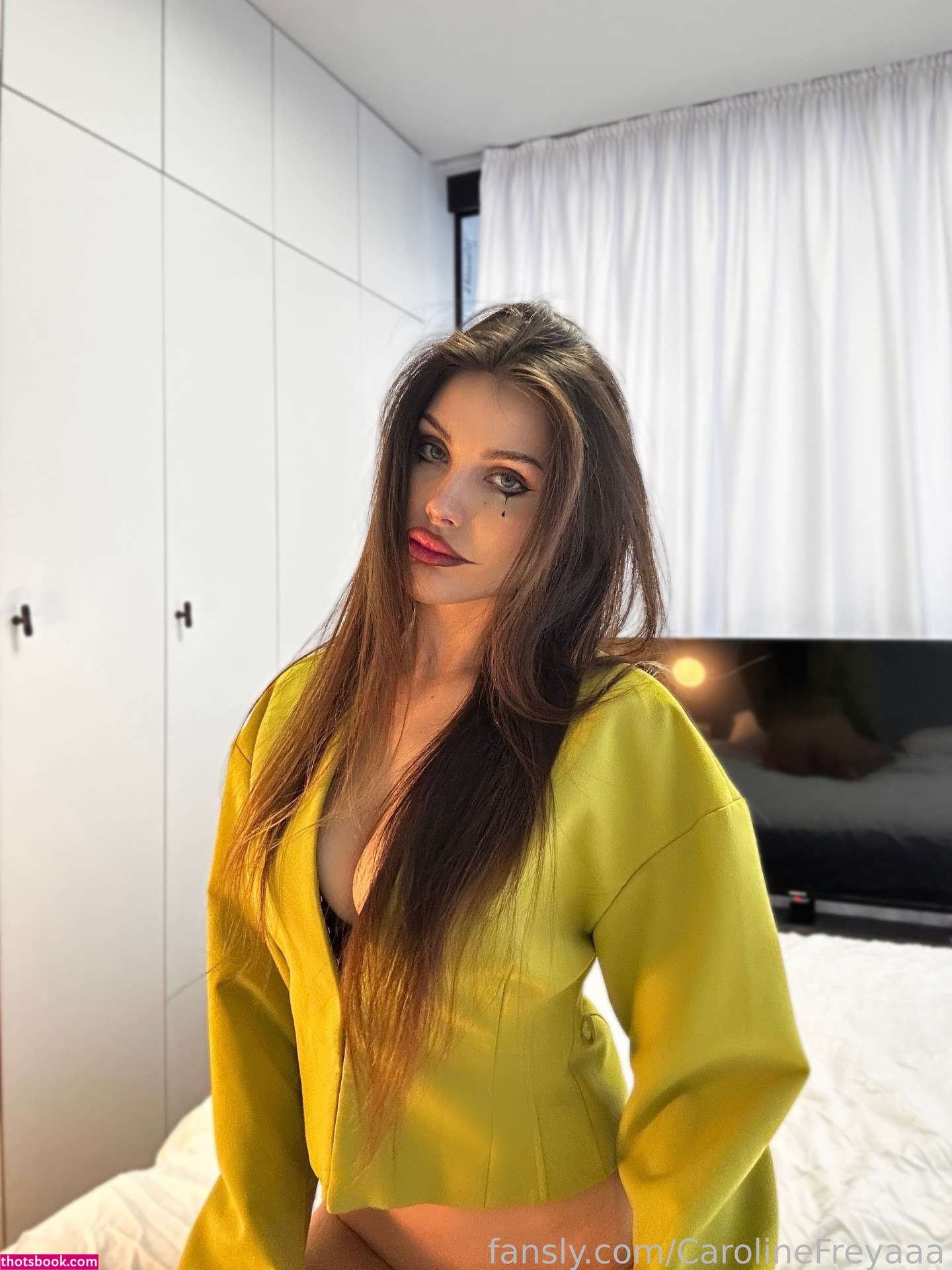 Carolinefreyaaa Photo #24