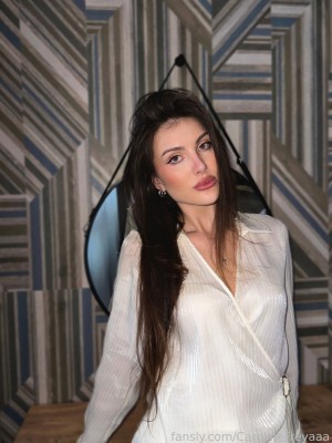 Carolinefreyaaa Photo #21