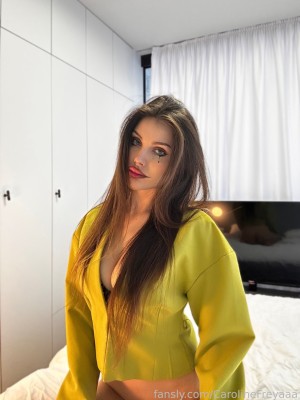 Carolinefreyaaa Photo #24