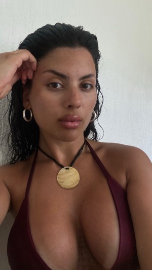 Ellie Schemz Post #5