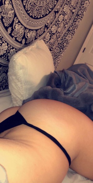 Mackenzie Hicks Photo #10