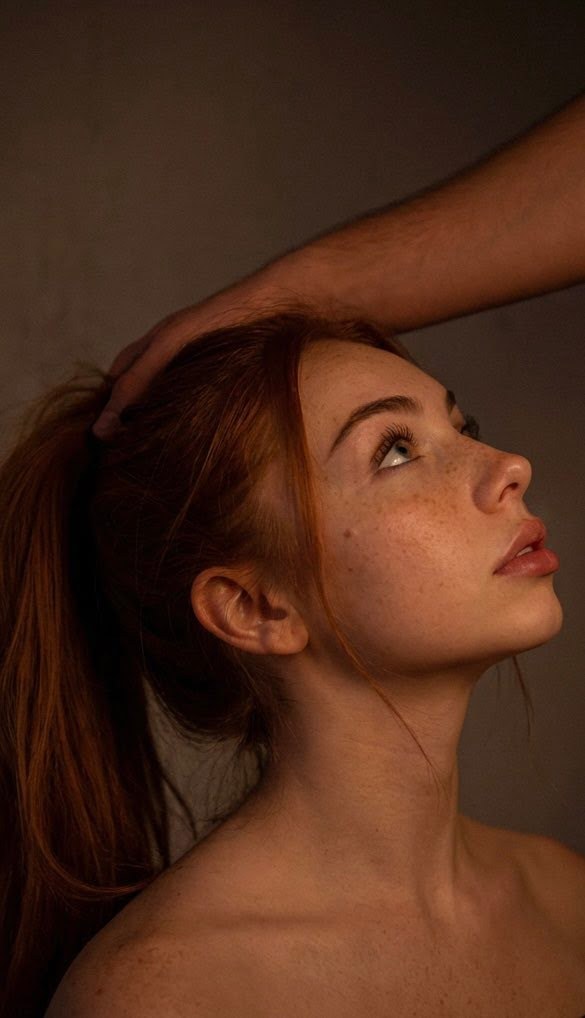 Eve Cherry Photo #6