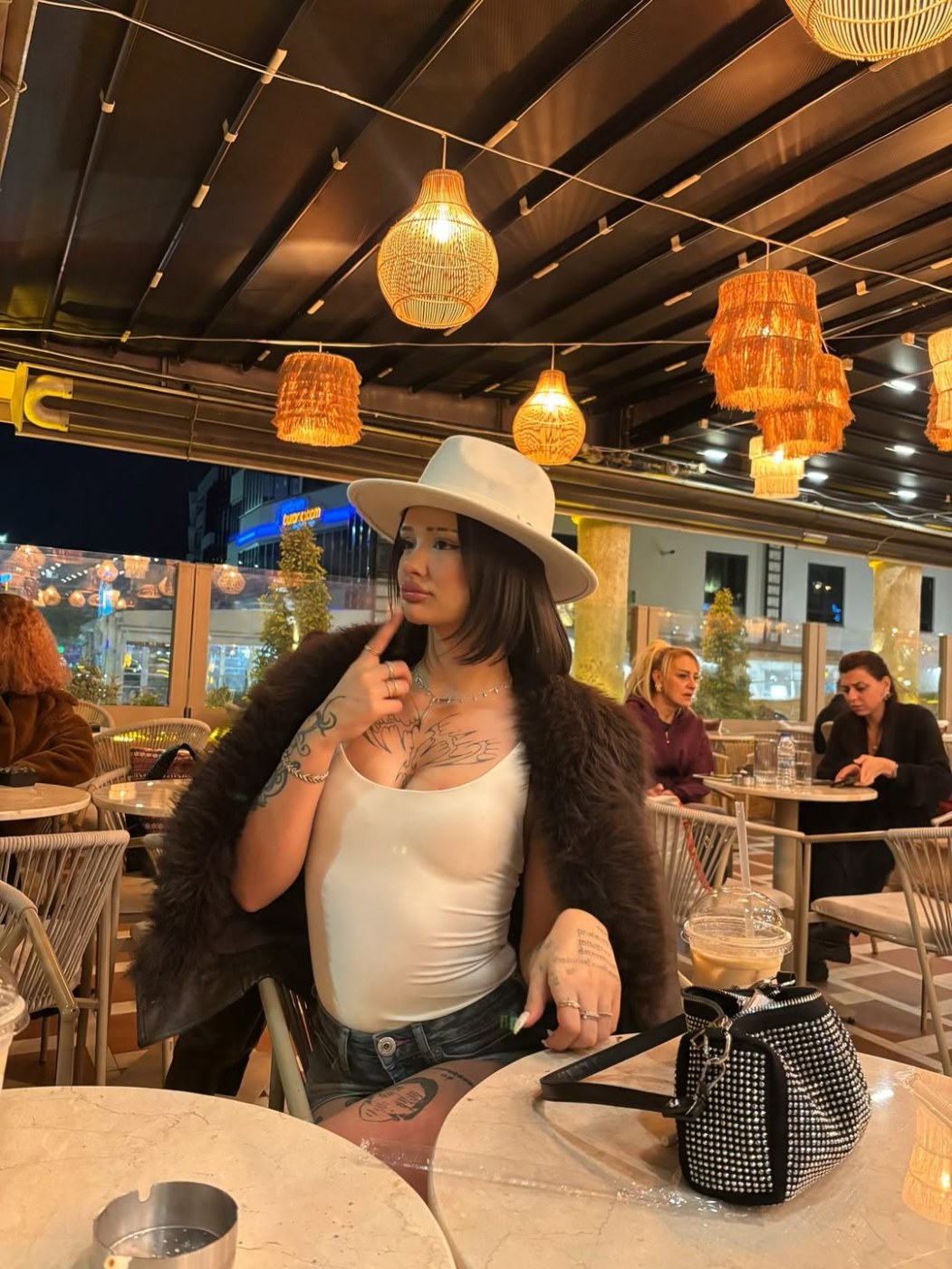 Gamze Özmen Photo #11