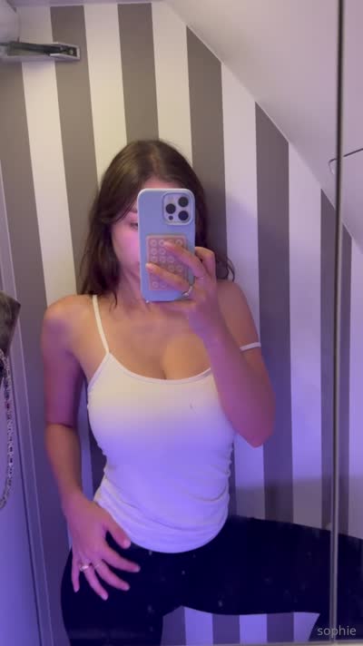 Sophie Mudd Video #1361