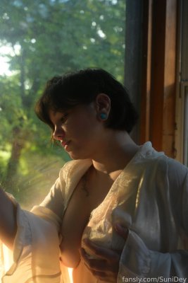 Sunidey Photo #512