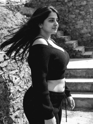 Nupur Ahuja Photo #7