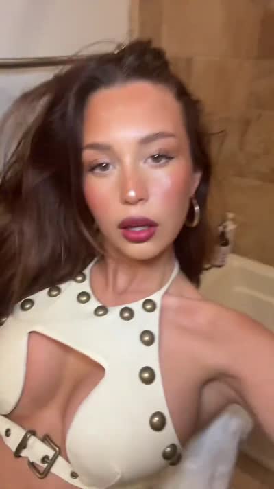 Alarah Riesse Video #10