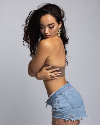 Devorah Ozburn Photo #49