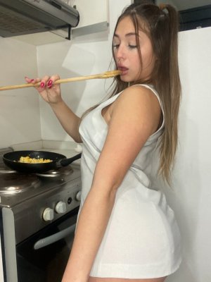 kikimayxo Photo #85