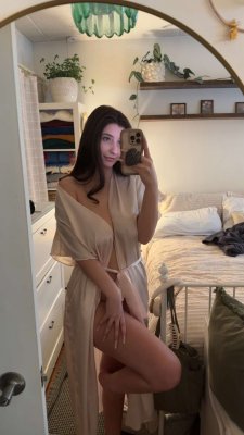 Madeline West Photo #41