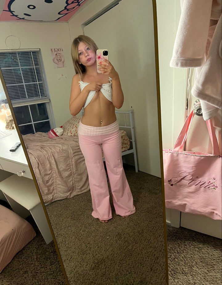 missclaralynn Photo #8