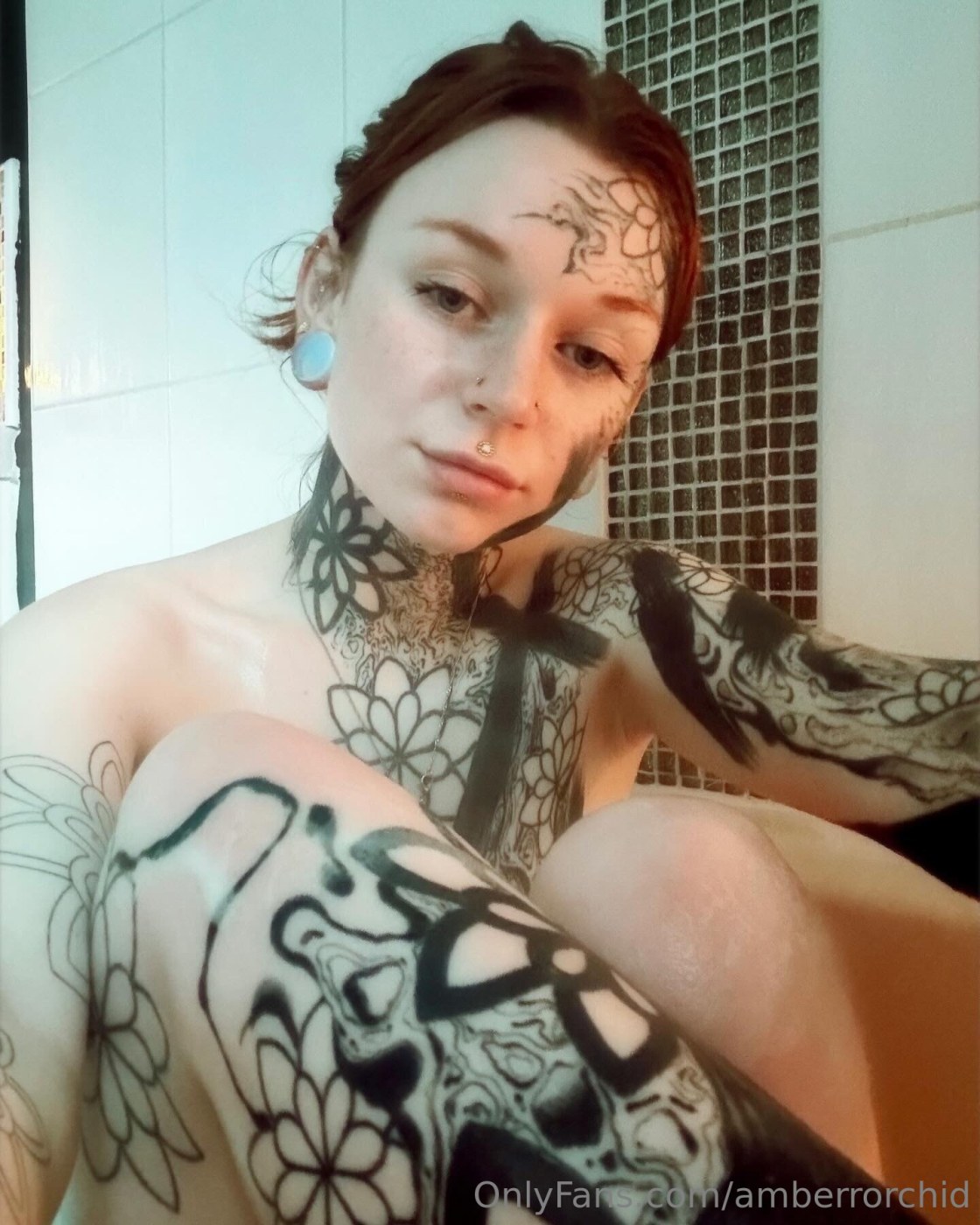 amberrorchid Photo #3