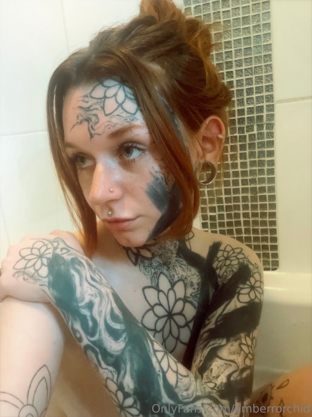 amberrorchid Photo #12