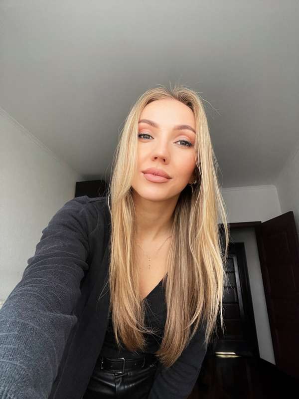 vicky.sky Photo #22