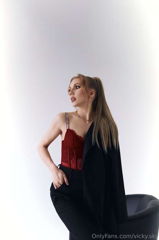 vicky.sky Photo #27