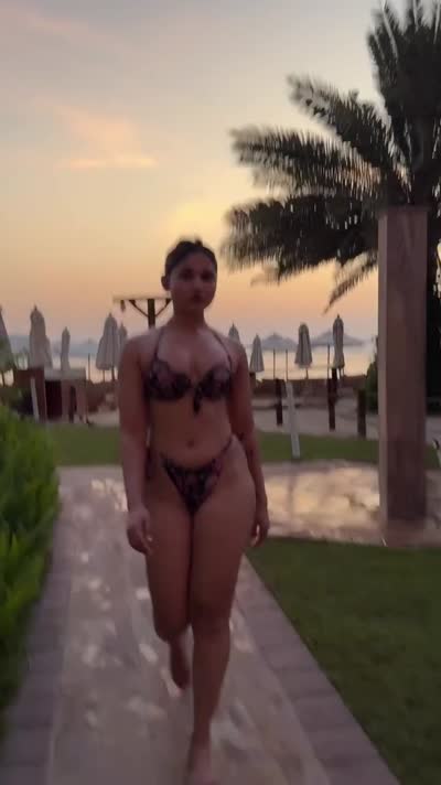 Soniya Singh Khatri Video #39