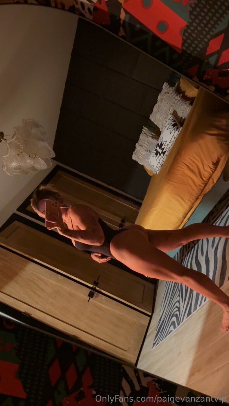 Paige Vanzant Photo #1203