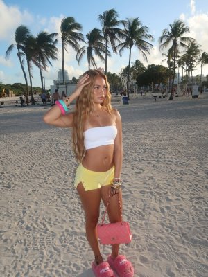 Vanessa Anne Williams Photo #12