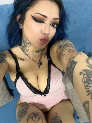 abru_shaddixx Photo #44