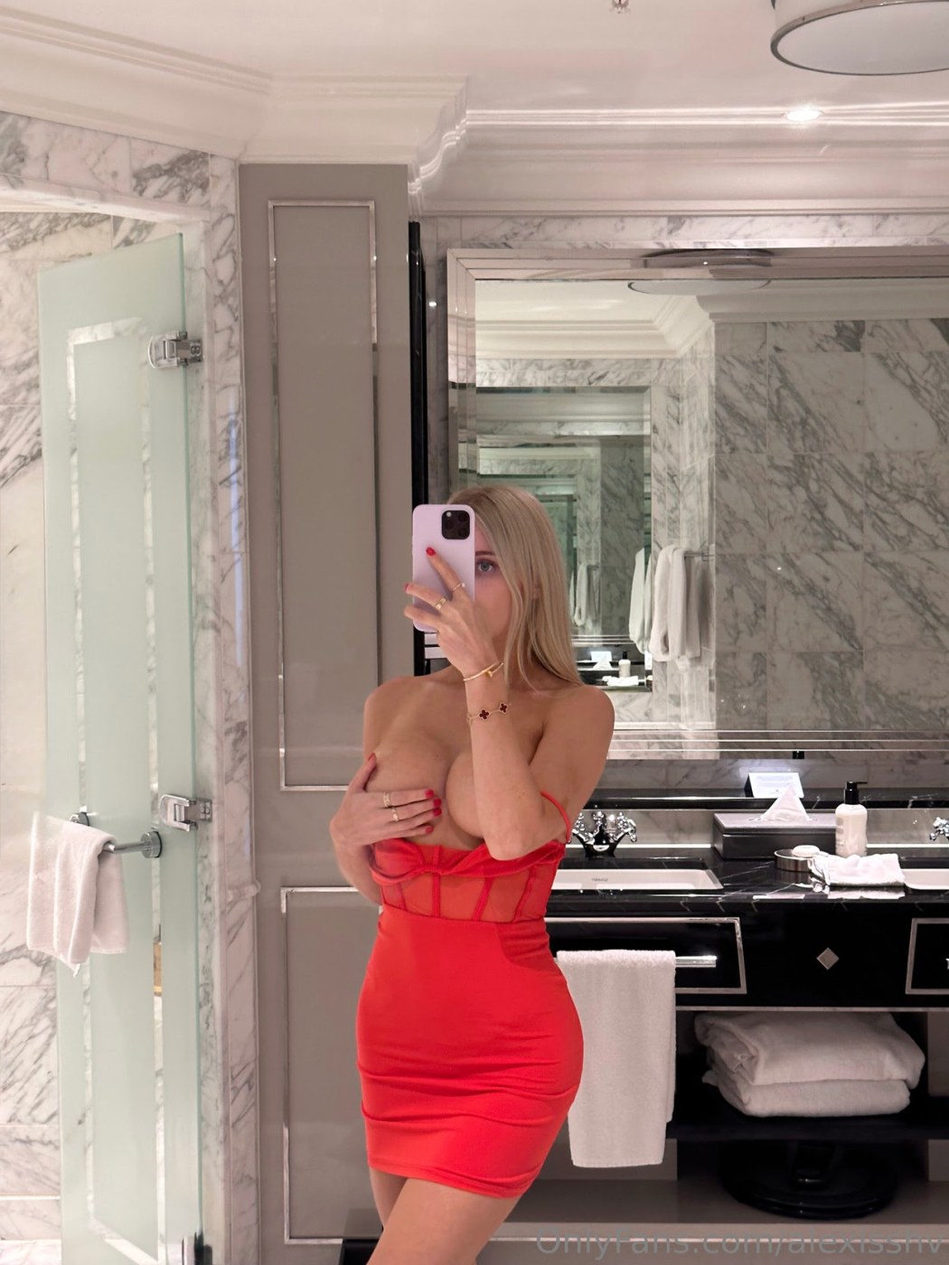 Alexisshv Photo #8