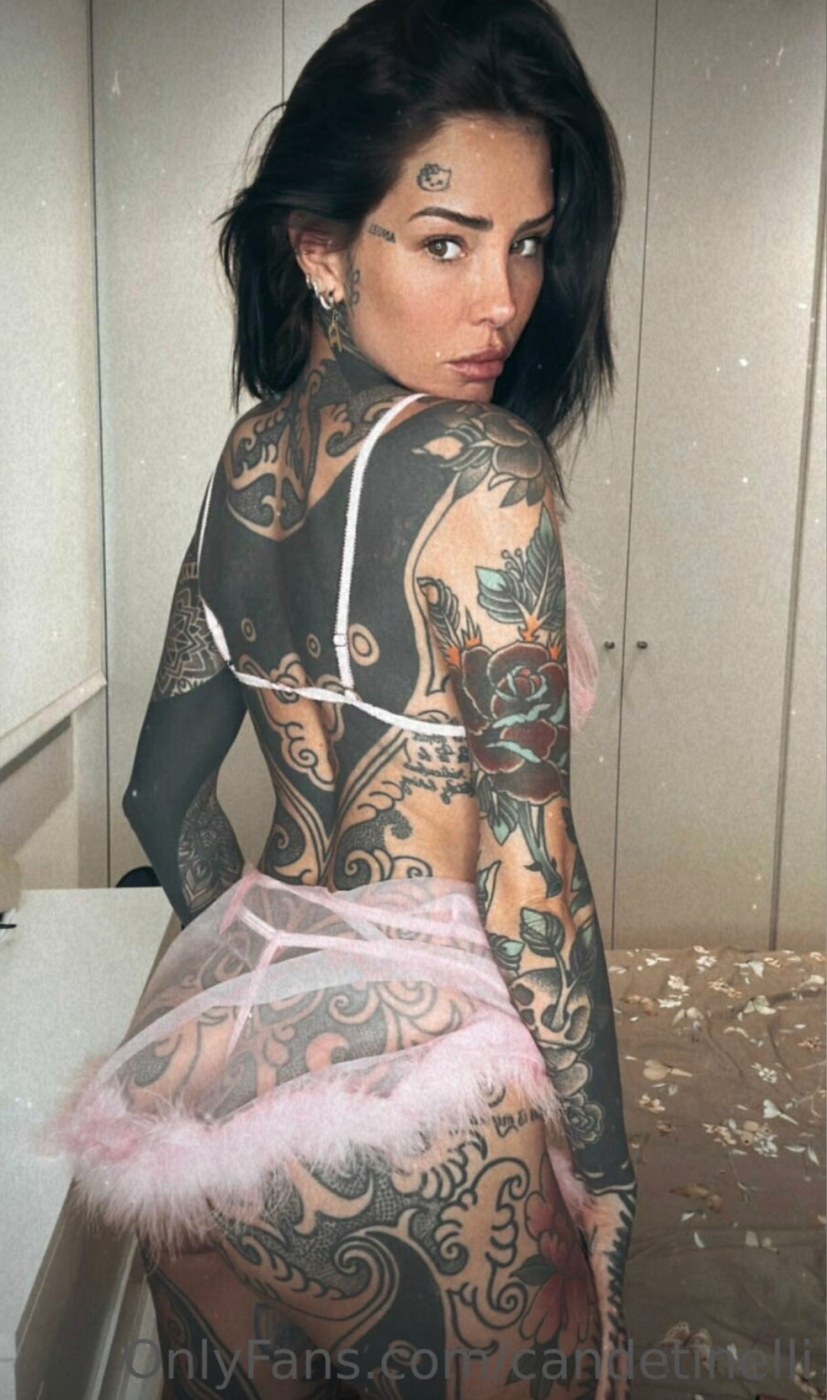 Candelaria Tinelli Photo #90