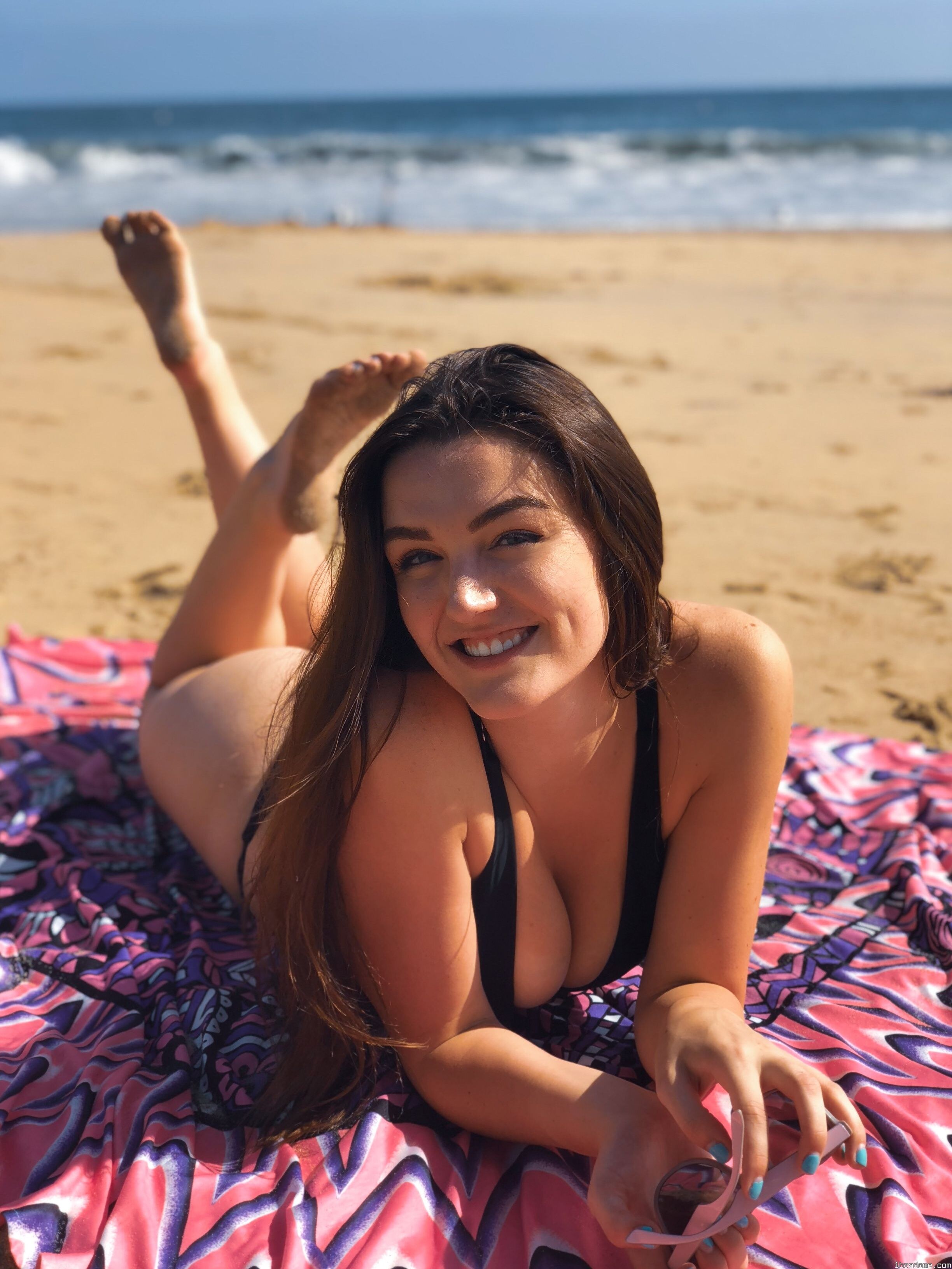 Ally Hardesty Photo #280