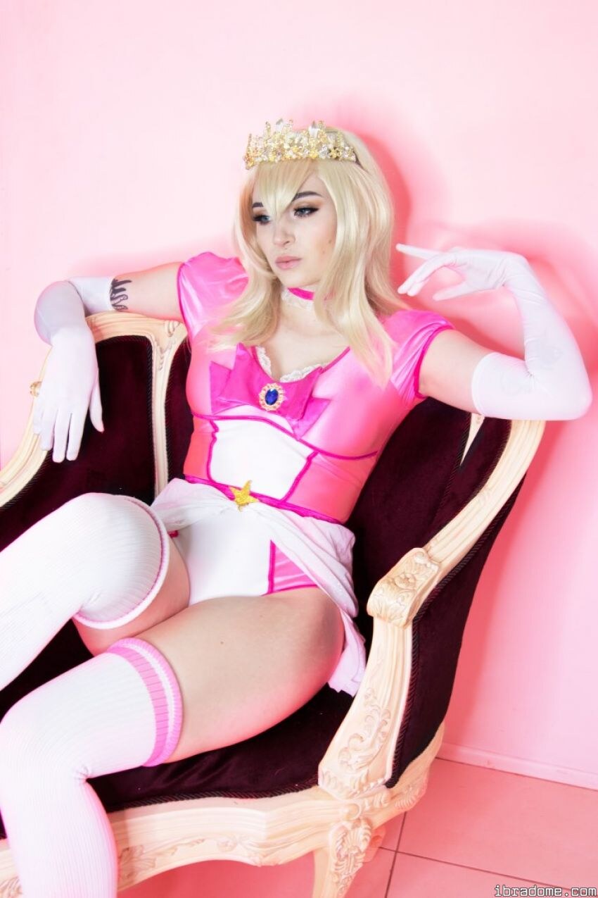 Kayla Erin Photo #115