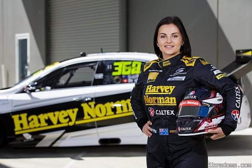 Renee Gracie Photo #18