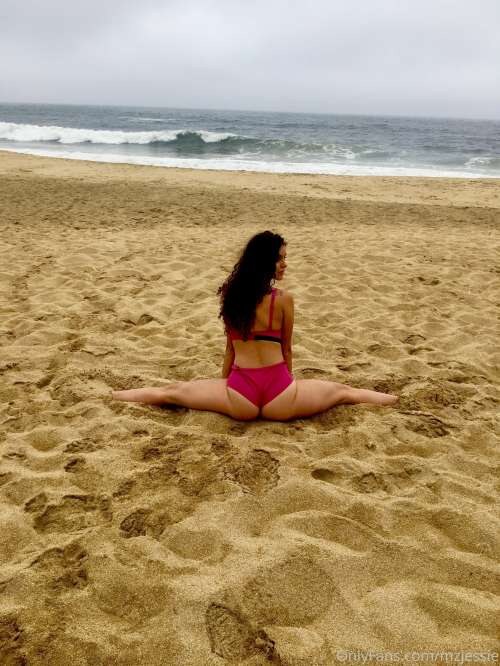 Jessie Rogers Photo #15